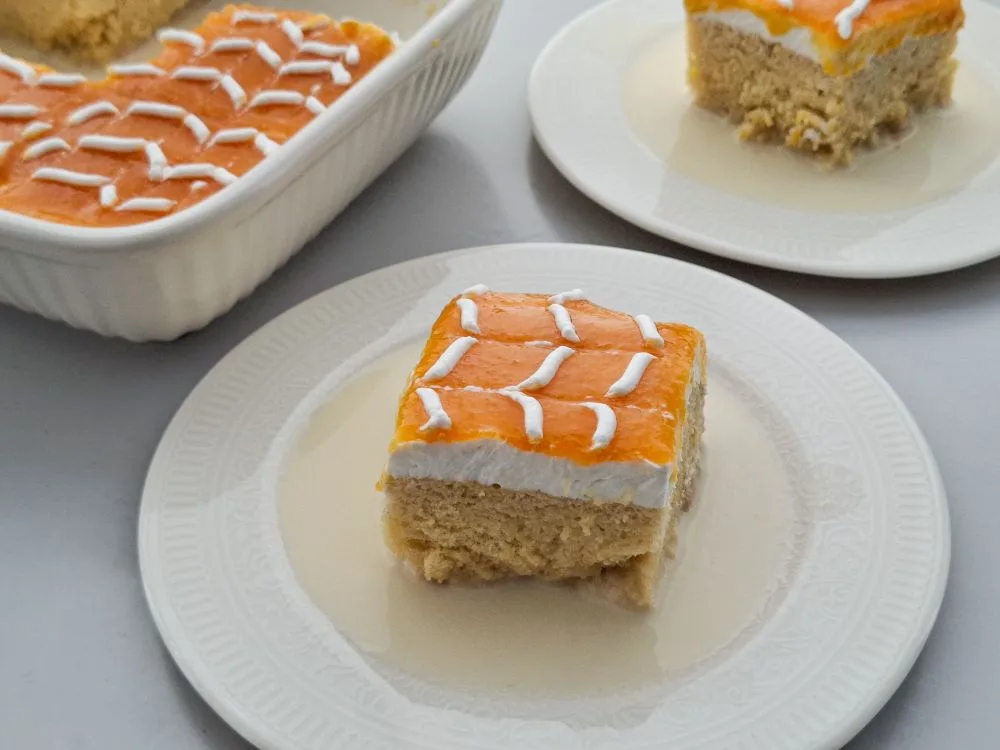 peach tres leches cake